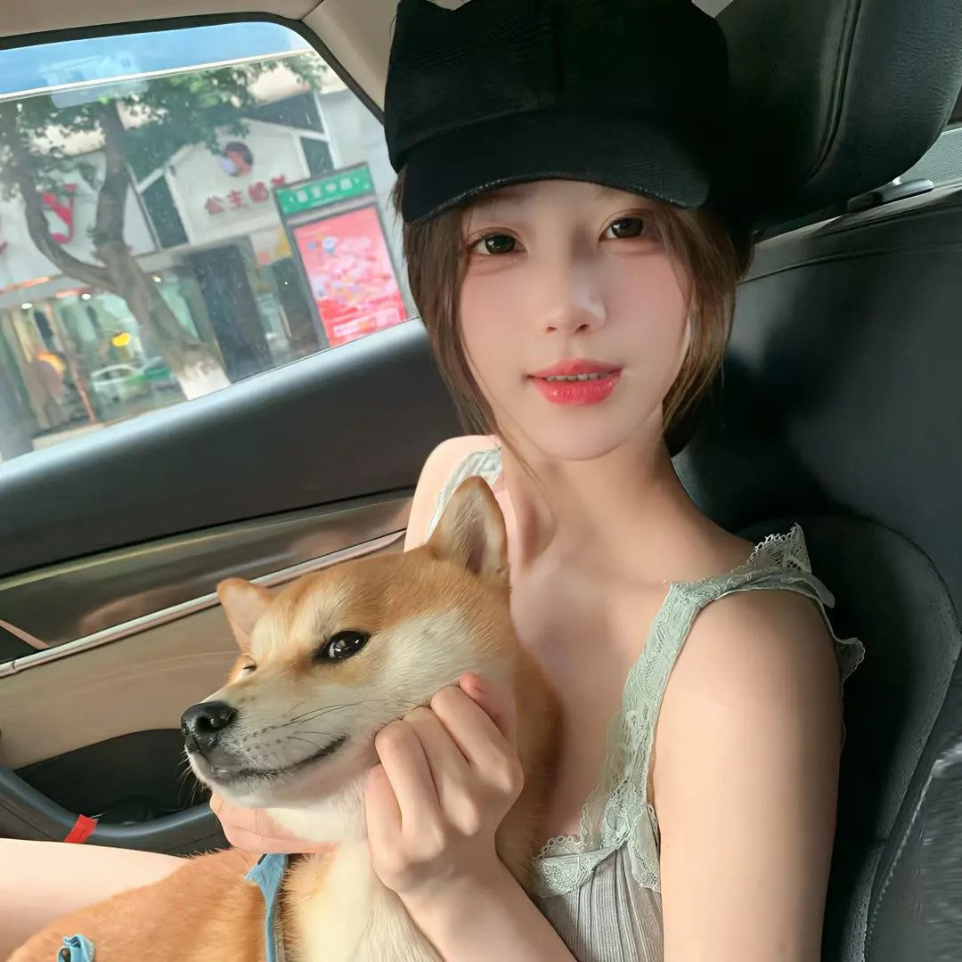 和红色中国人看电视